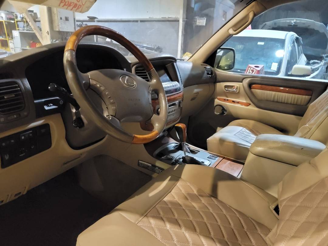 2006 LEXUS LX 470 — 199949 Miles — Lot 964006473 — Main - Marhaba Auctions Used Cars - Image 6