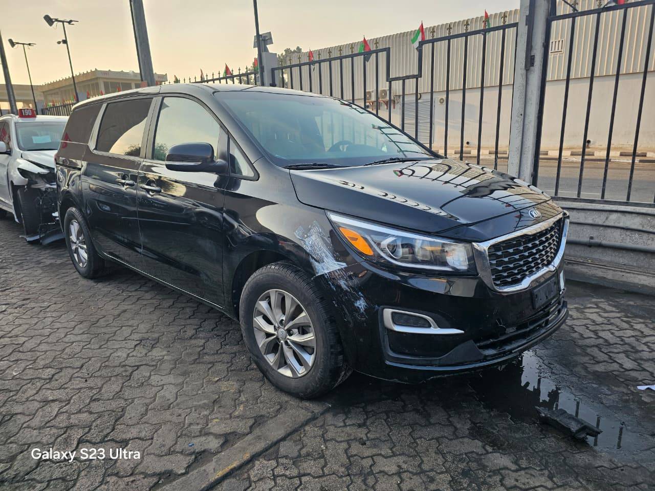 2021 KIA SEDONA — 113505 Miles — Lot 669149 — Main - Marhaba Auctions Used Cars - Image 4