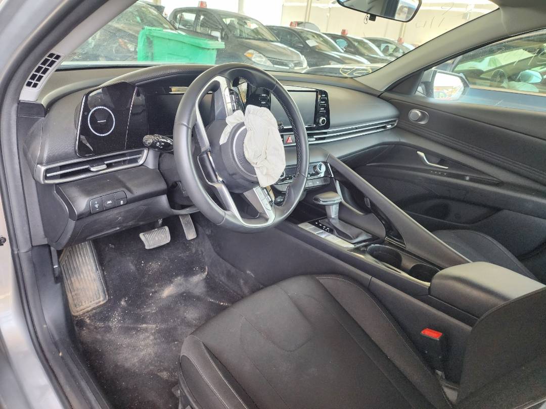 2021 HYUNDAI ELANTRA — 30290 Miles — Lot 38092584 - Marhaba Auctions Used Cars - Image 3