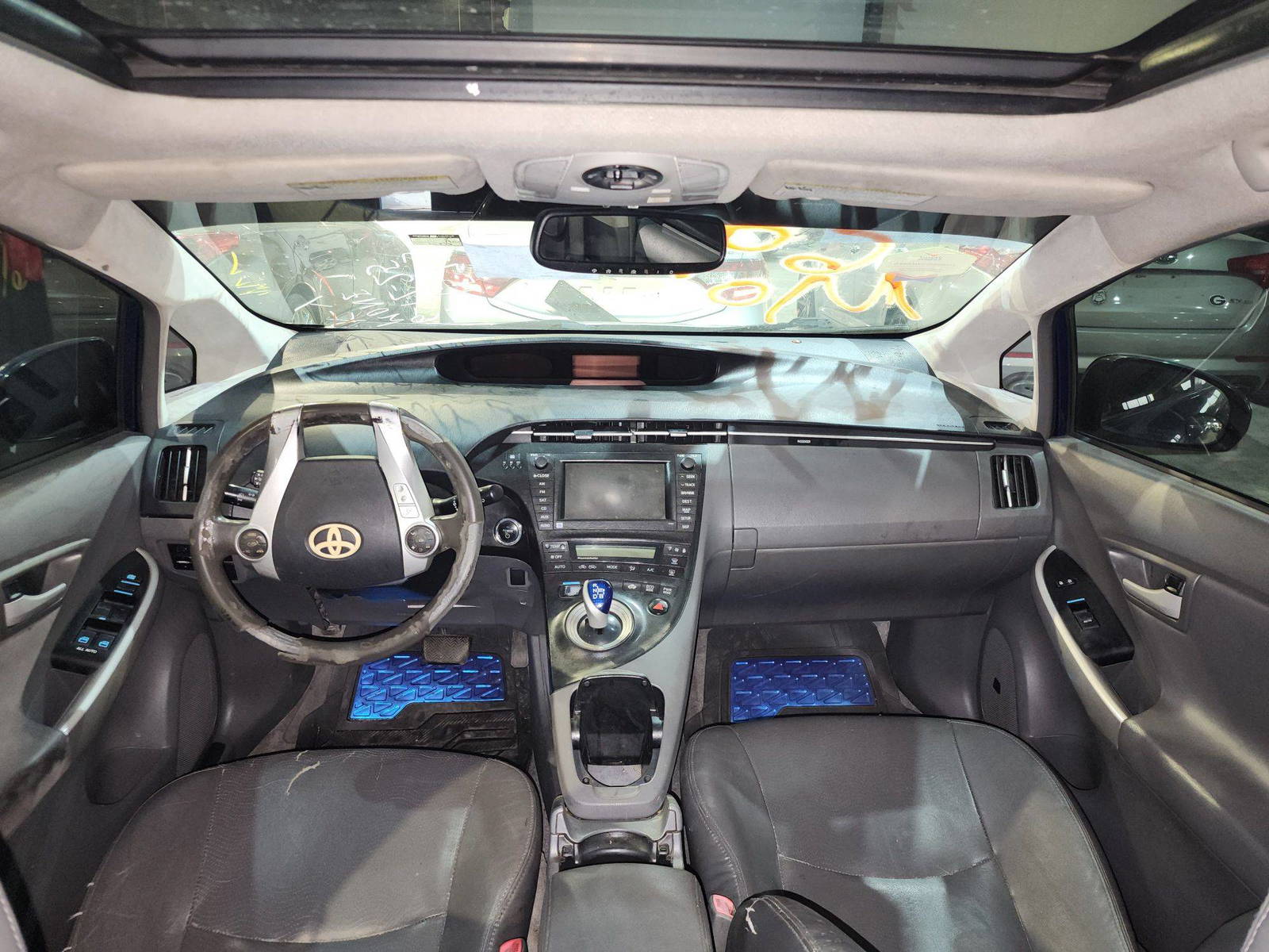 2010 TOYOTA PRIUS — 211573 Miles — Lot 174573 — Main - Marhaba Auctions Used Cars - Image 7
