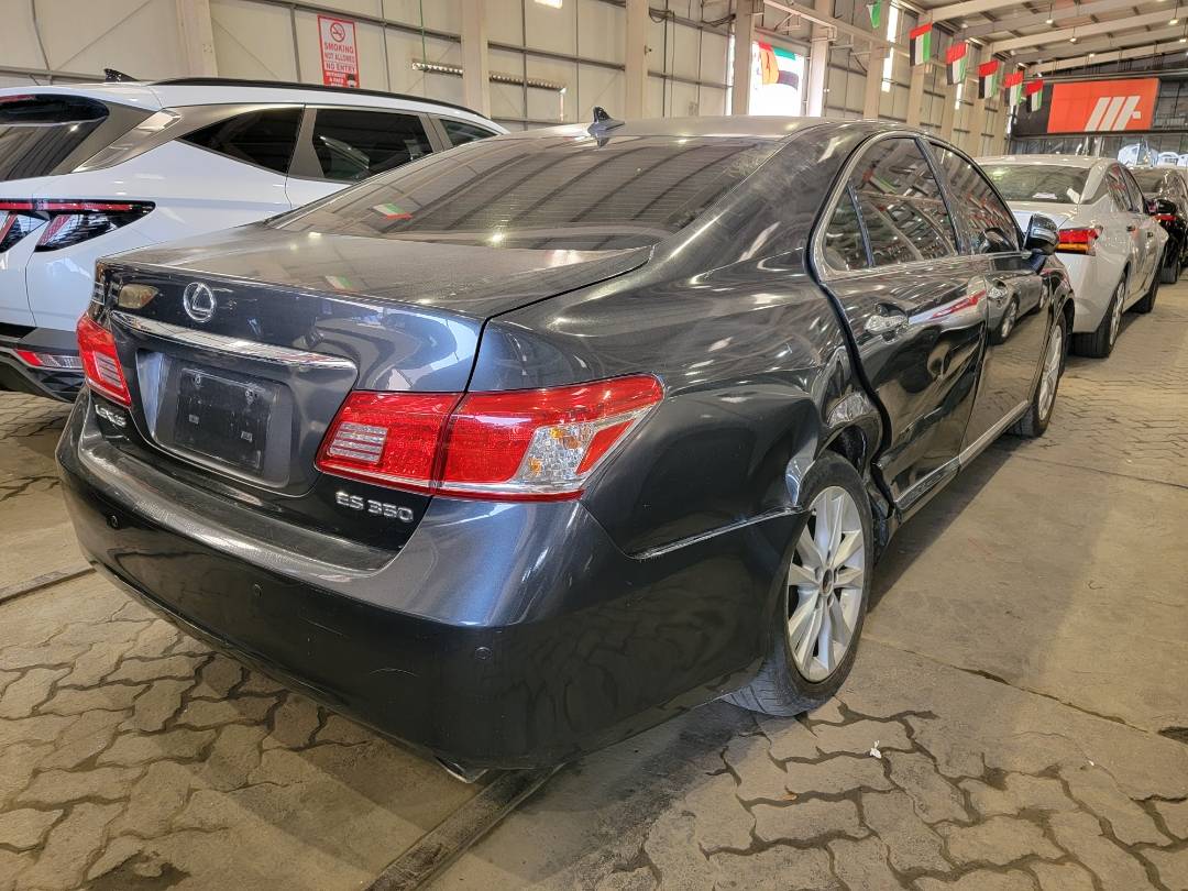 2010 LEXUS ES 350 — 193532 Miles — Lot 2392301 — Main - Marhaba Auctions Used Cars - Image 3