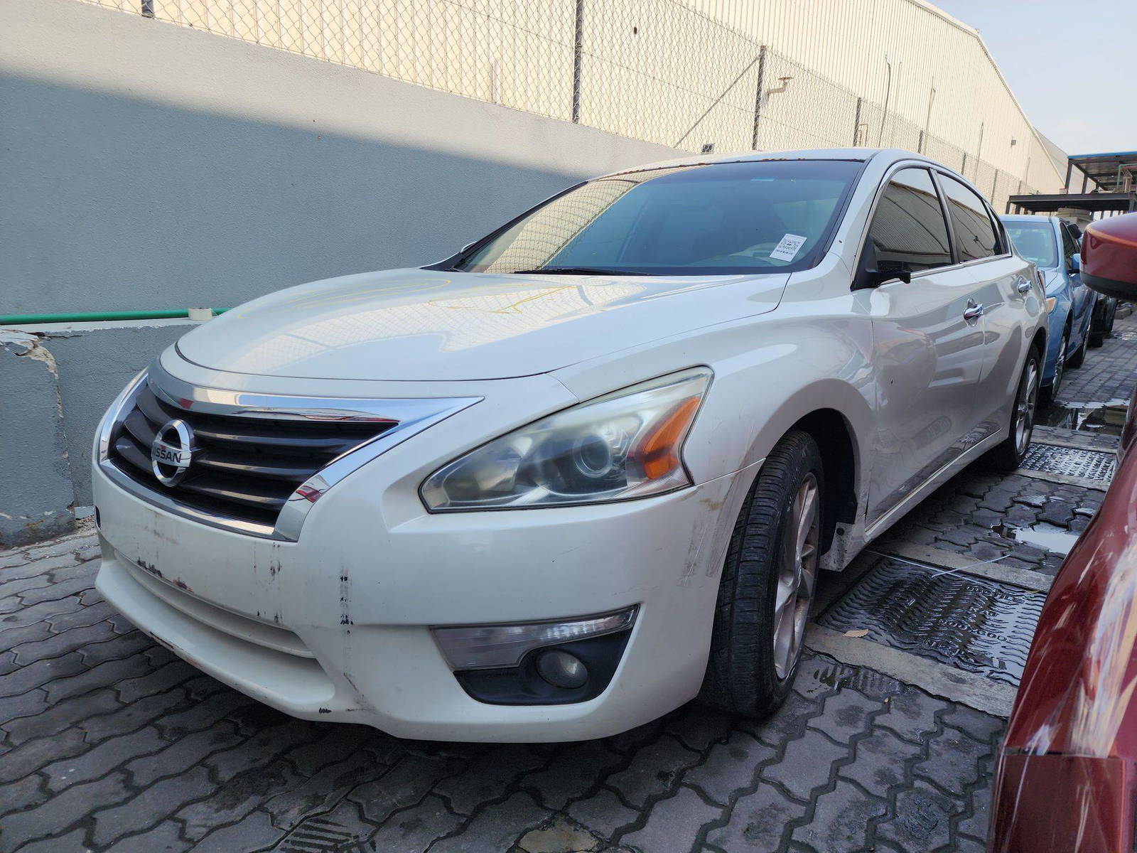 2013 NISSAN ALTIMA — 257817 Miles — Lot 69925374 — Al Quoz - Marhaba Auctions Used Cars - Image 3