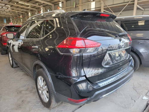 2017 NISSAN ROGUE at Marhaba Auctions