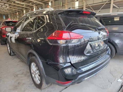 2017 NISSAN ROGUE at Marhaba Auctions