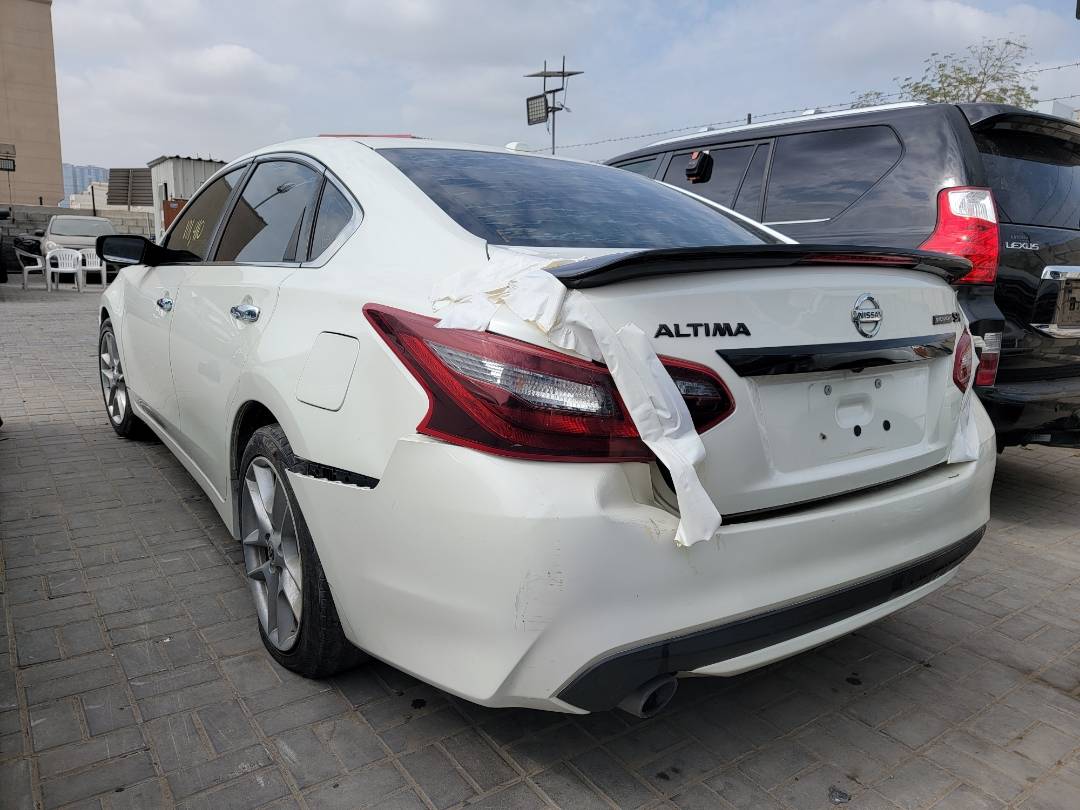2018 NISSAN ALTIMA — 101410 Miles — Lot 203193 — Main - Marhaba Auctions Used Cars - Image 4