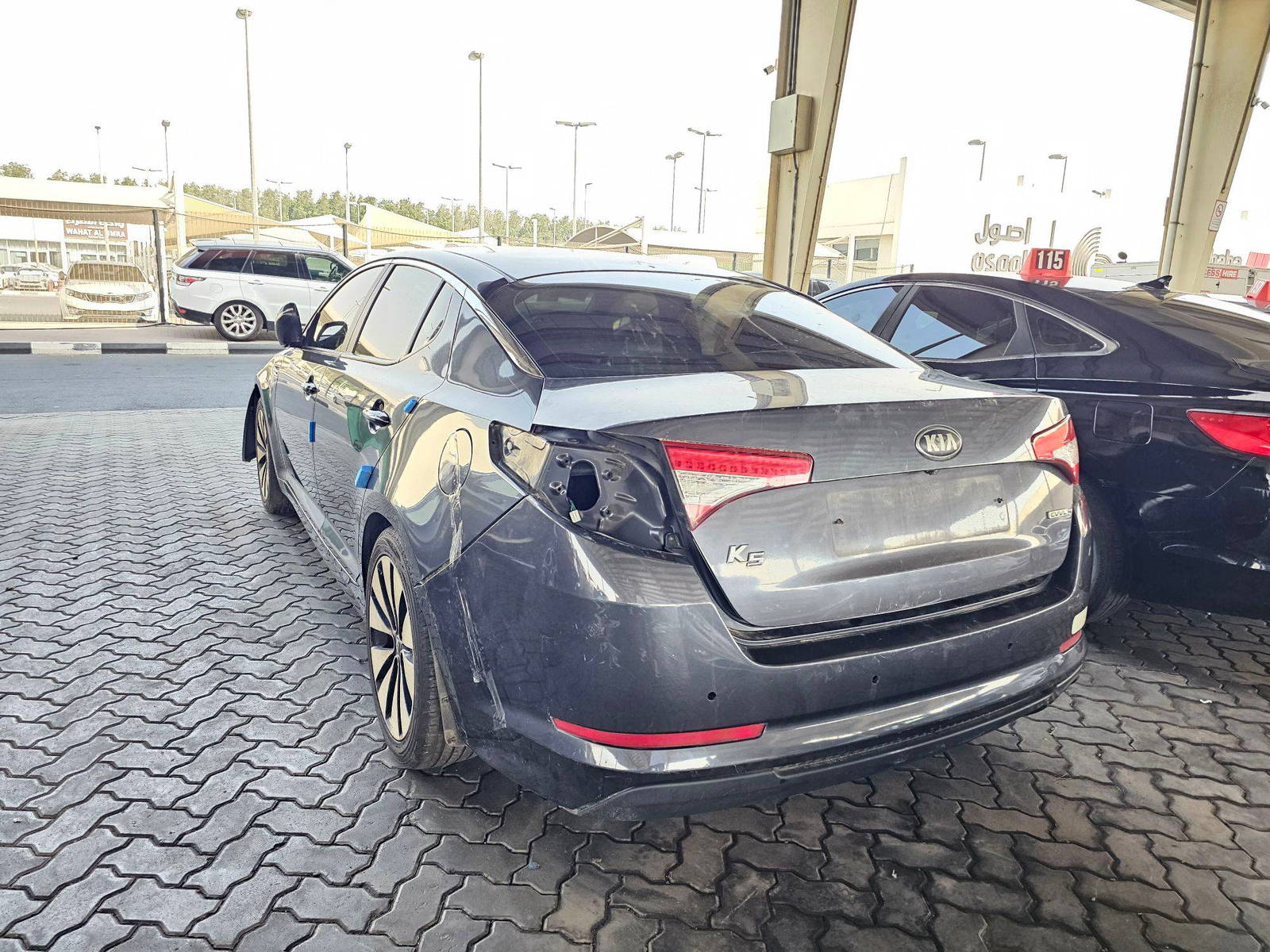 2013 KIA K5 — 222312 KM — Lot 320763 — Souq - Marhaba Auctions Used Cars - Image 5
