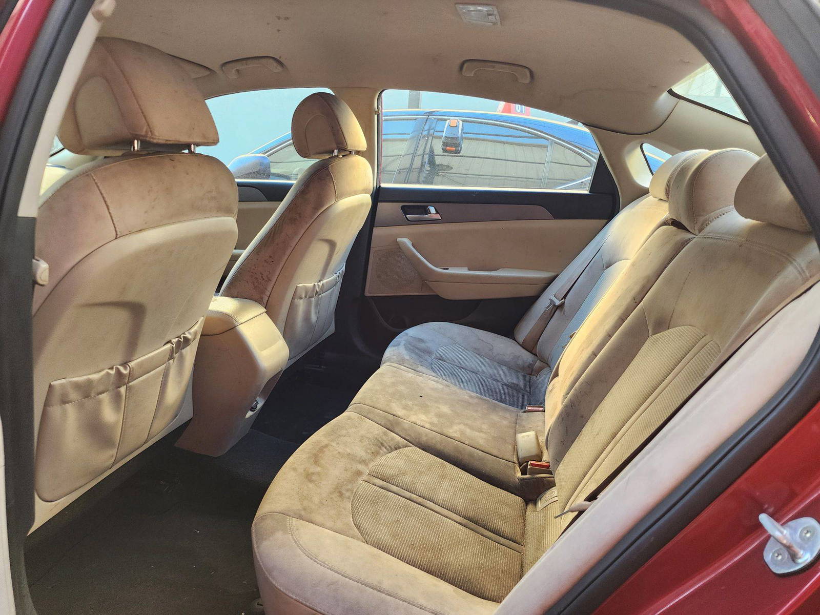 2016 HYUNDAI SONATA — 147761 Miles — Lot 125487 — Al Quoz - Marhaba Auctions Used Cars - Image 6