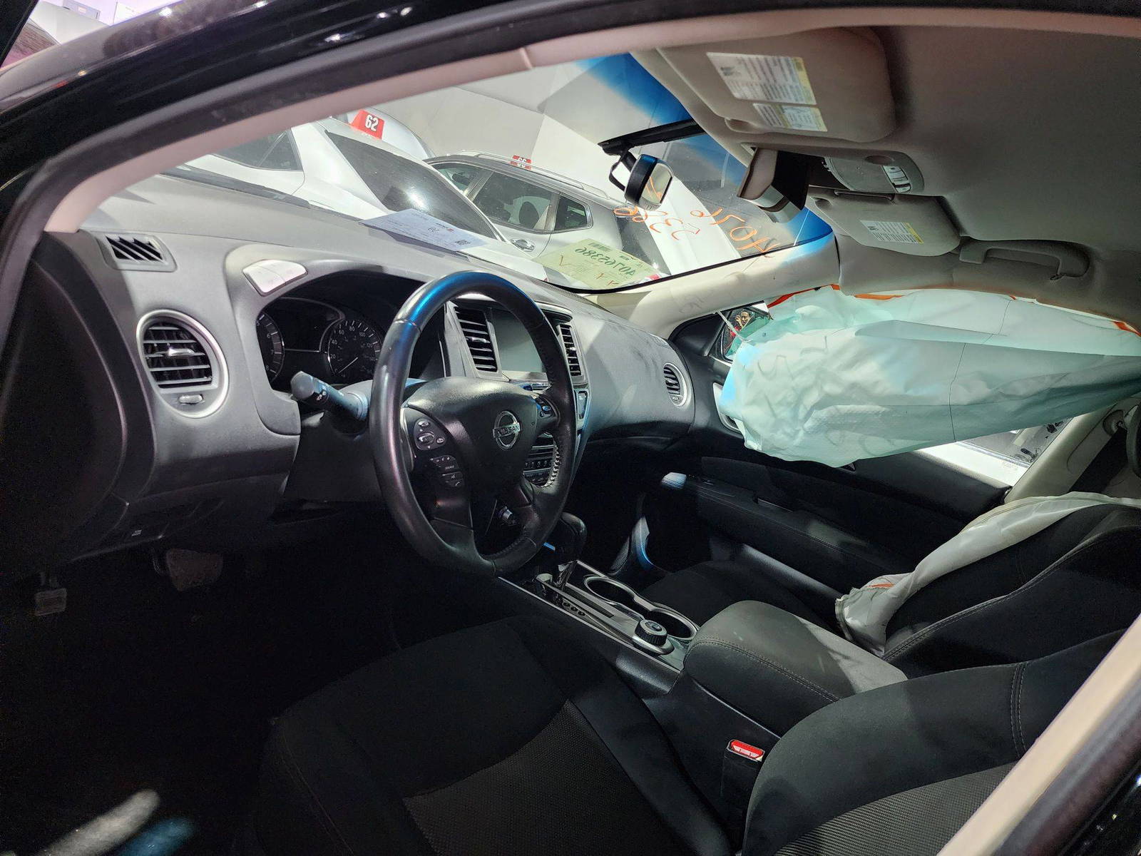 2017 NISSAN PATHFINDER — 191581 Miles — Lot 617452 — Main - Marhaba Auctions Used Cars - Image 9