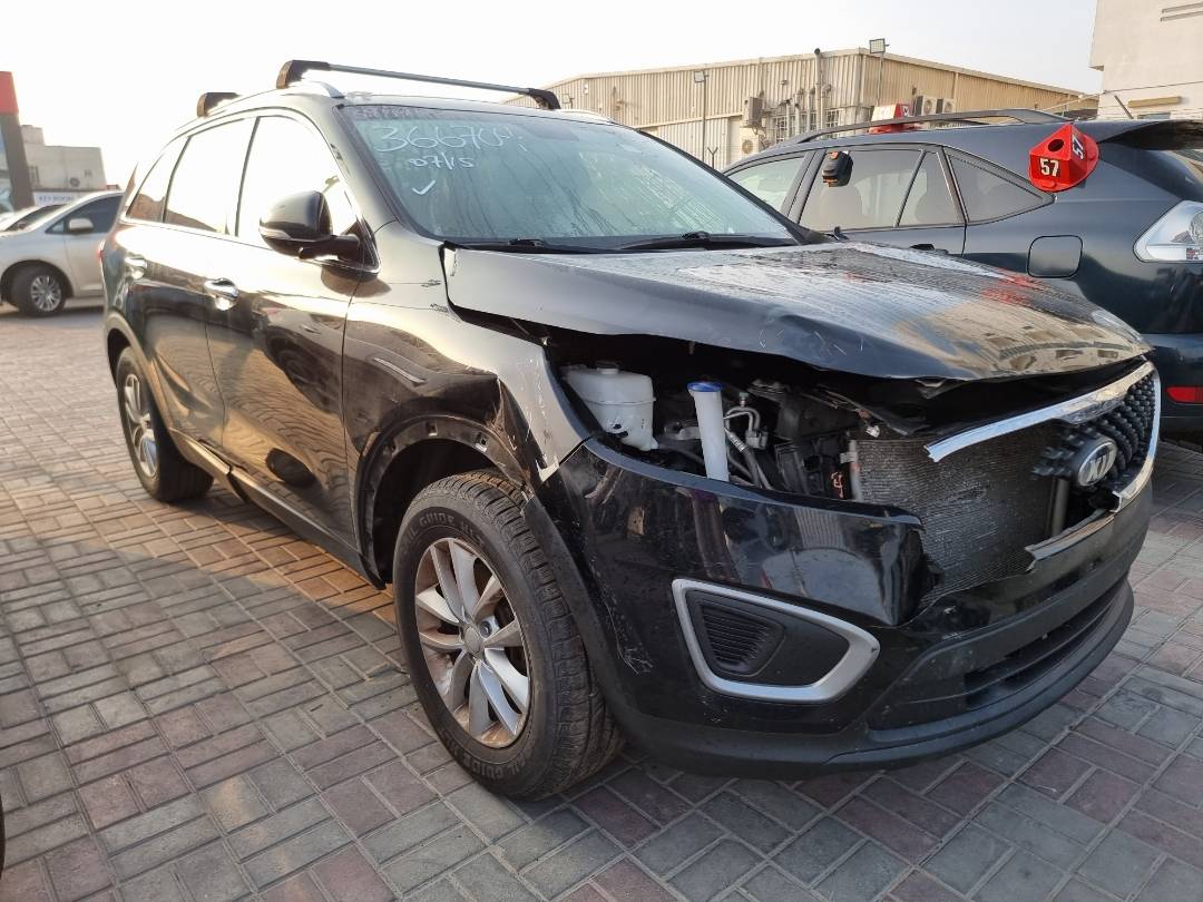 2018 KIA SORENTO — 166301 Miles — Lot 125487 — Main - Marhaba Auctions Used Cars - Image 3