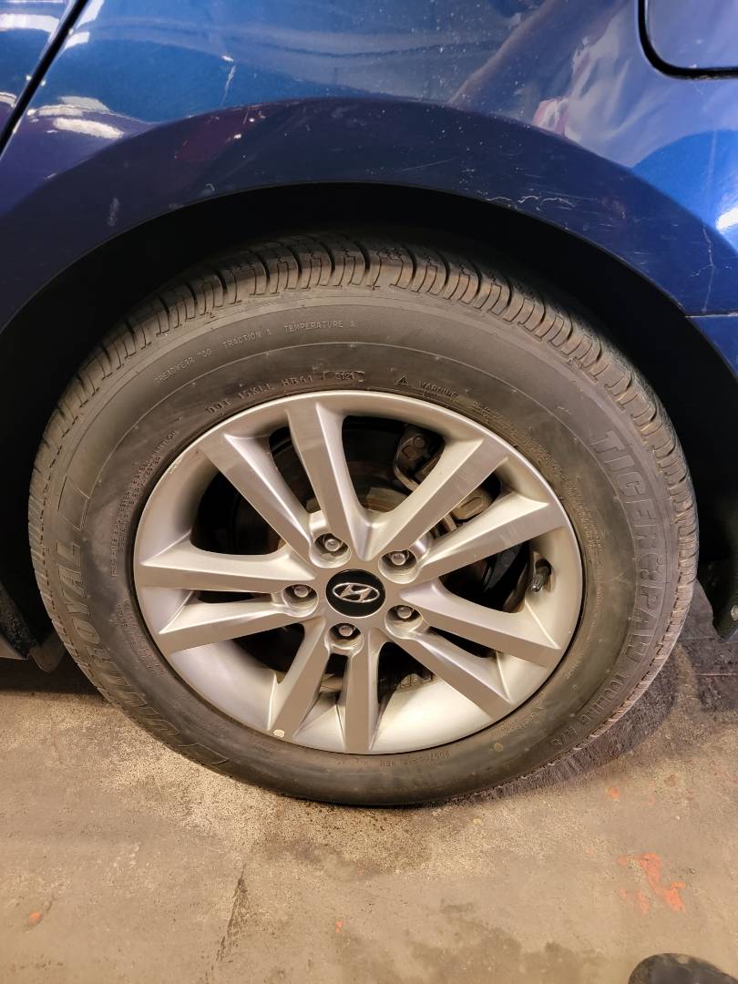2017 HYUNDAI SONATA — 98593 Miles — Lot XHH520148 — Main - Marhaba Auctions Used Cars - Image 9
