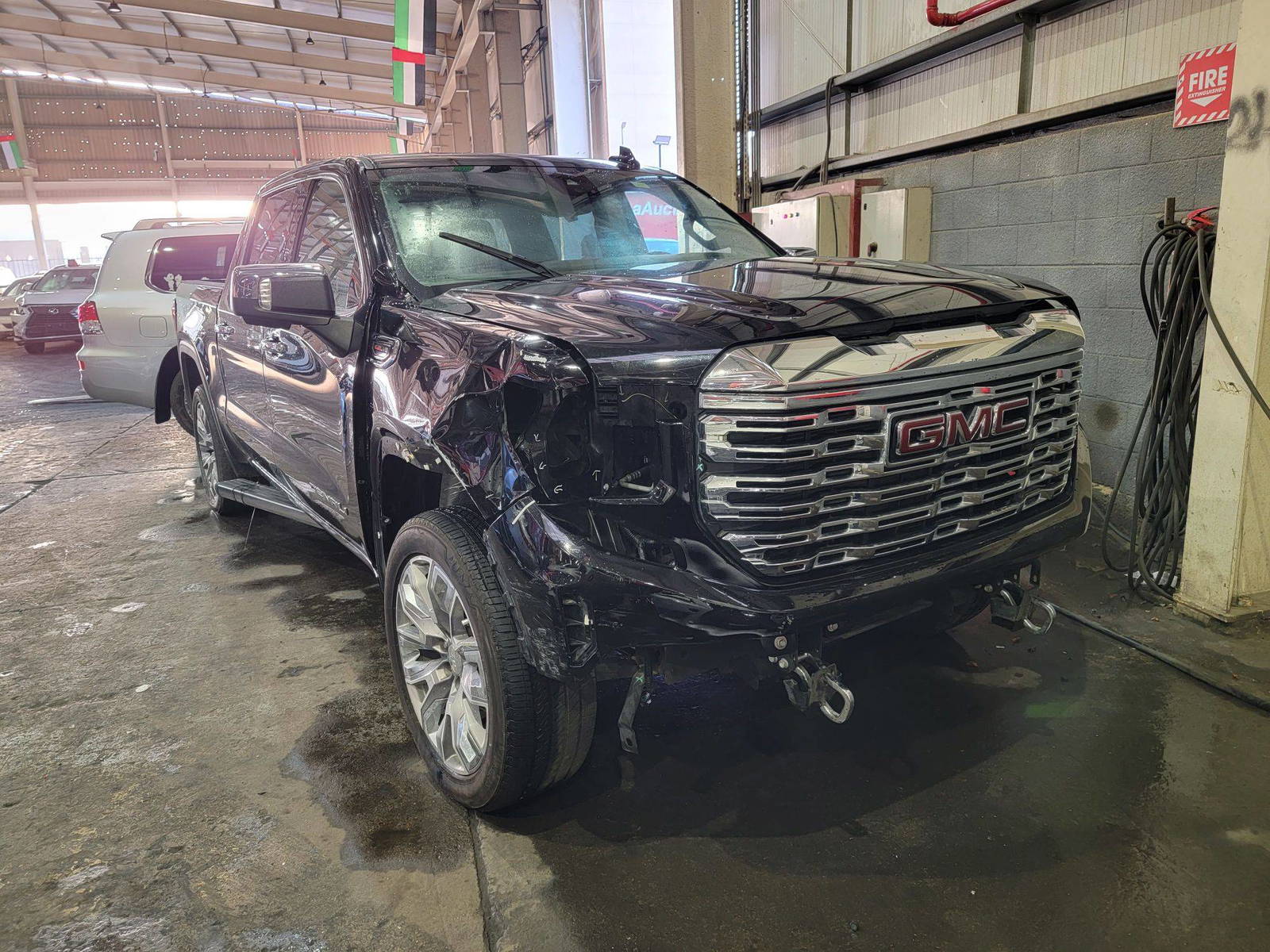 GMC SIERRA, K1500 DENALI 2023 - Marhaba Auction Used Cars - Image 3