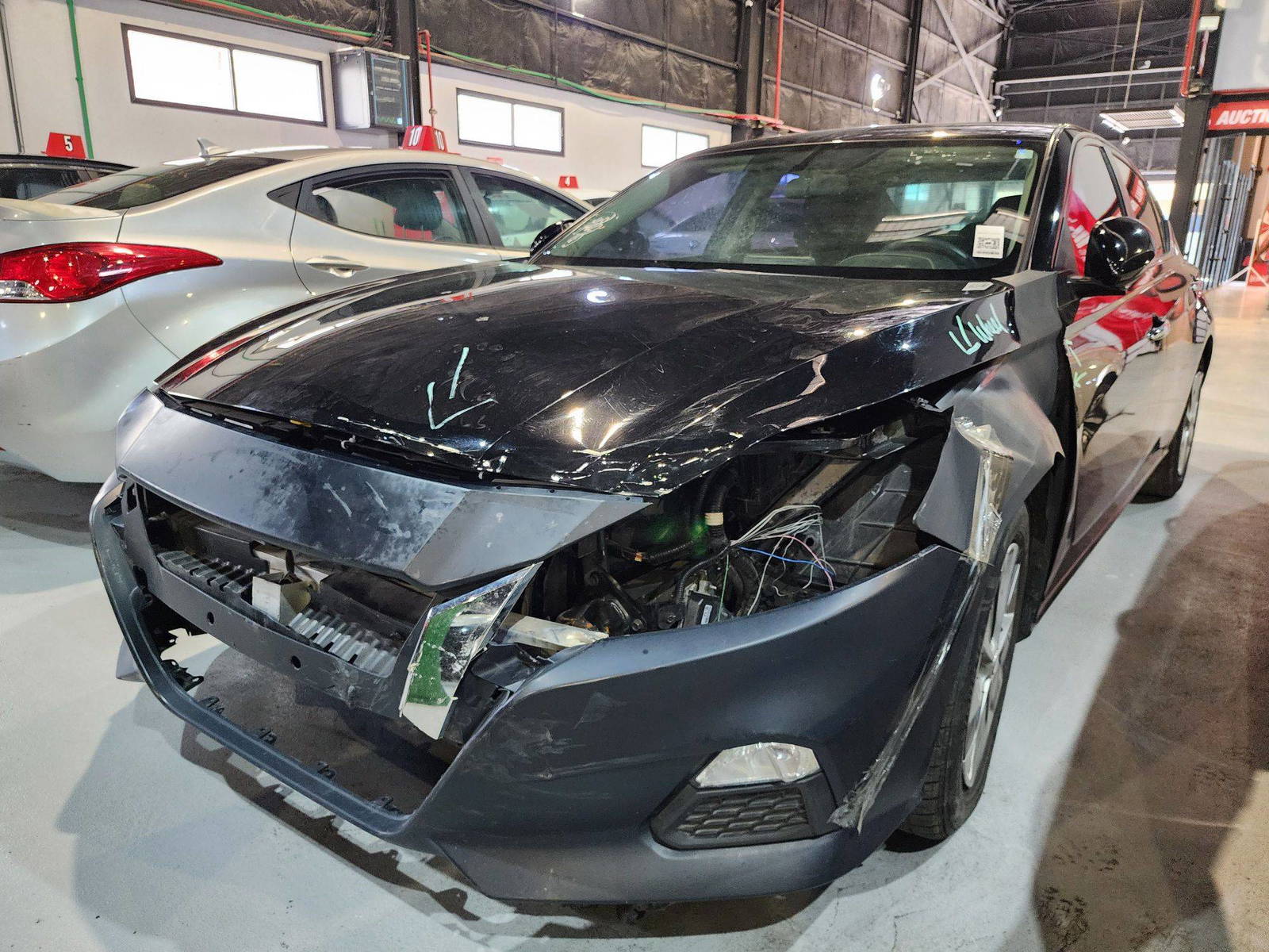 2020 NISSAN ALTIMA — 104688 Miles — Lot 56937144 — Ind. 12 - Marhaba Auctions Used Cars - Image 4