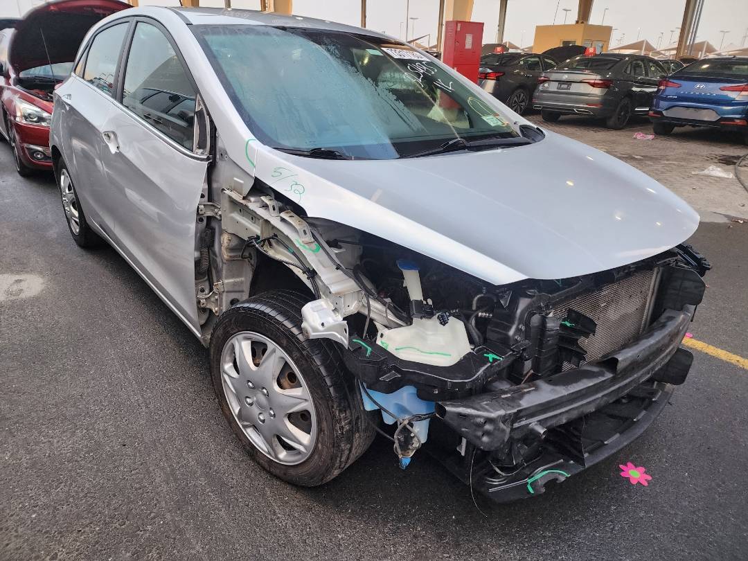 2016 HYUNDAI ELANTRA — 106001 Miles — Lot 73317183 - Marhaba Auctions Used Cars - Image 6