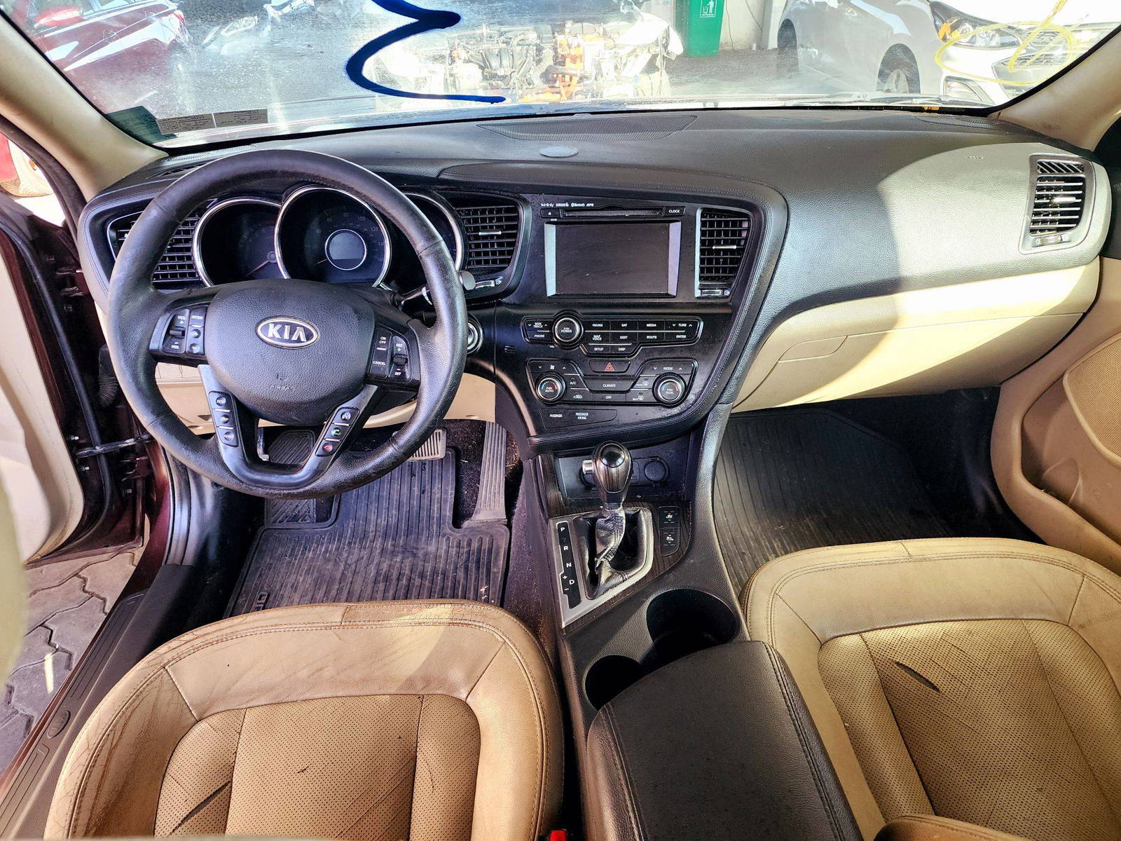 2011 KIA OPTIMA — 198413 Miles — Lot 88247455 — Souq - Marhaba Auctions Used Cars - Image 7