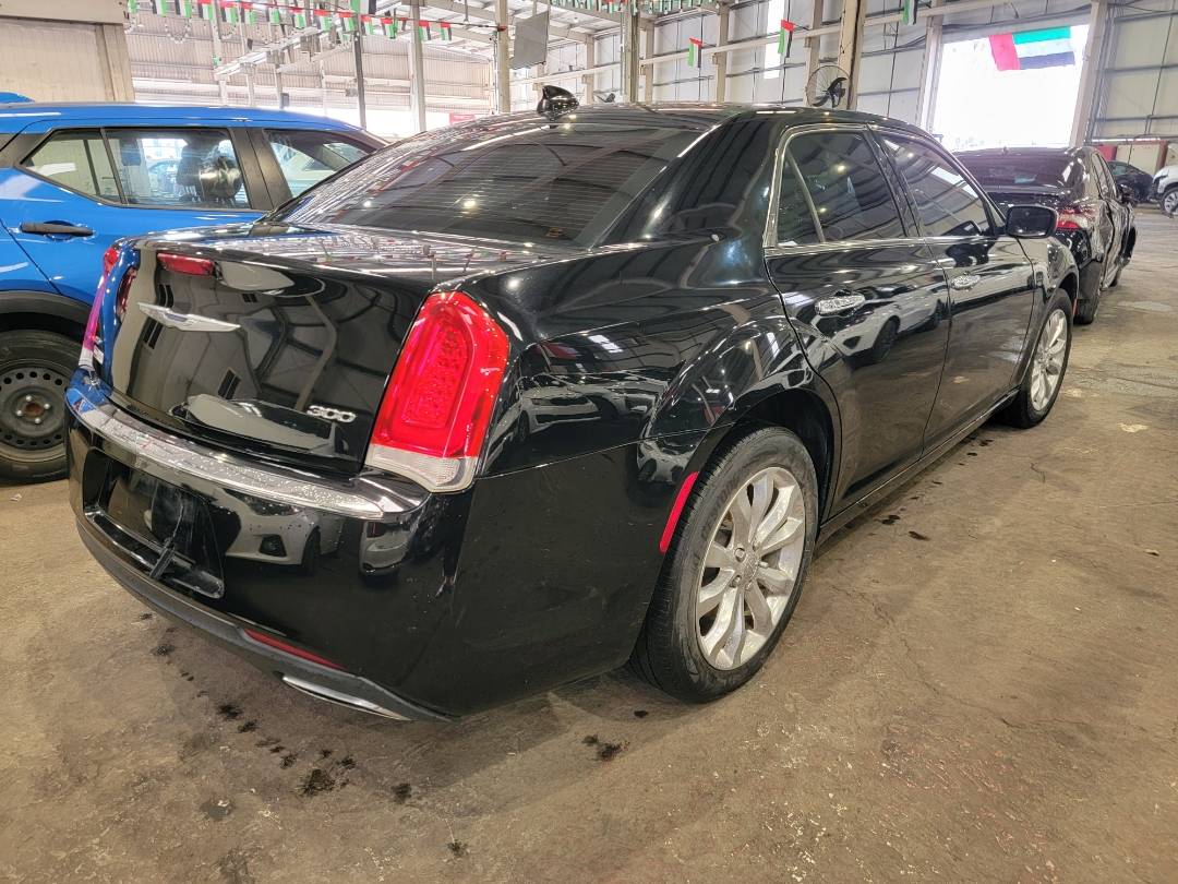 2018 CHRYSLER 300 — 99496 Miles — Lot 2JH160306 — Main - Marhaba Auctions Used Cars - Image 4