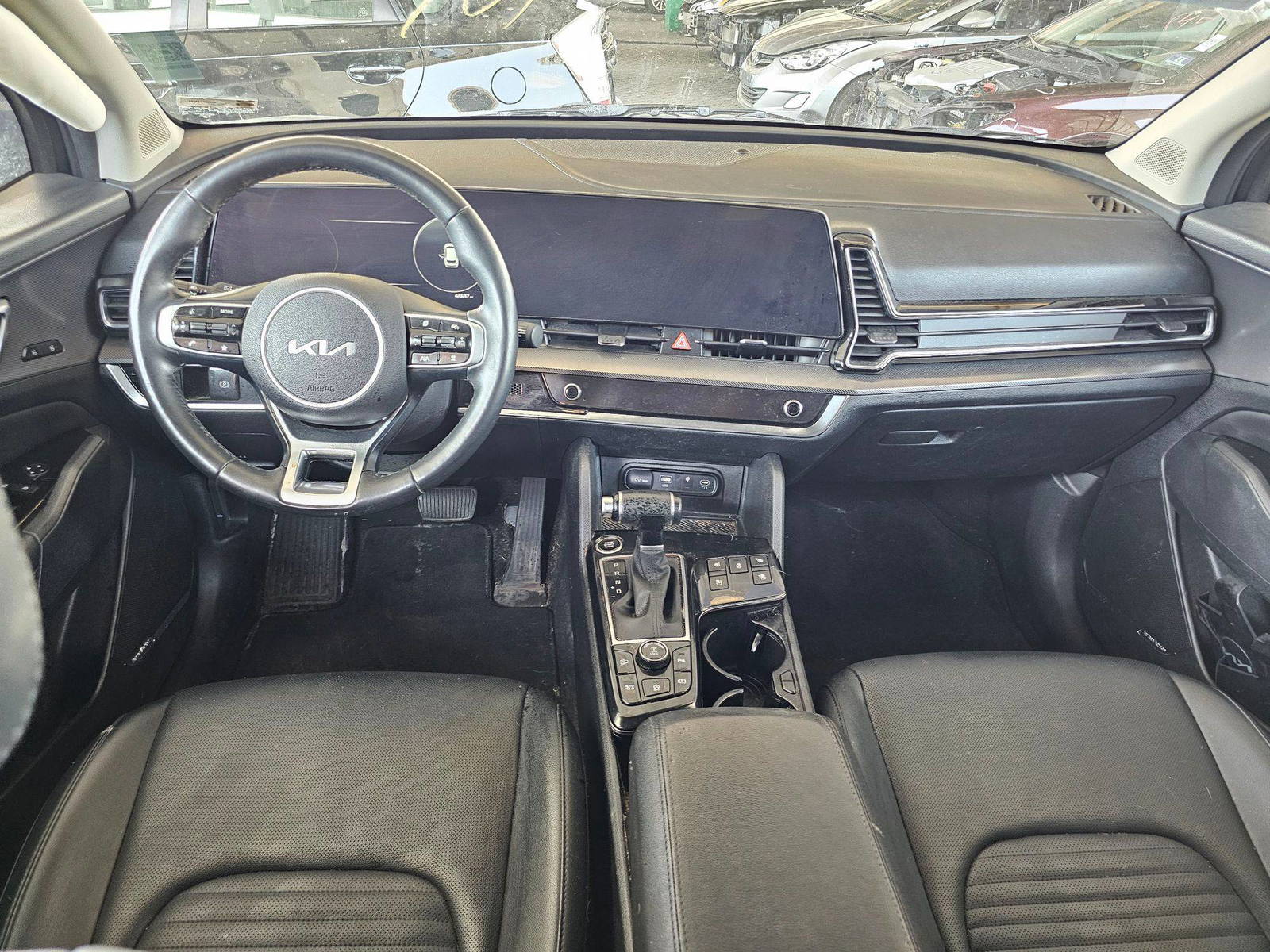 2023 KIA SPORTAGE — 44637 Miles — Lot 42779845 — Souq - Marhaba Auctions Used Cars - Image 7