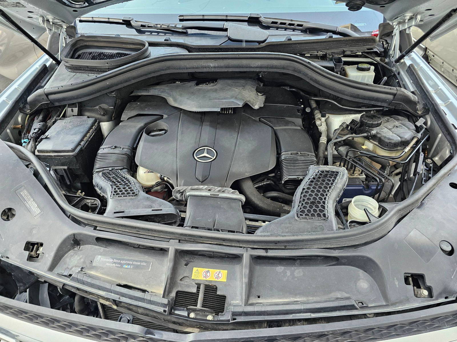 MERCEDES BENZ GLS 450 2017 - Marhaba Auction Used Cars - Image 13