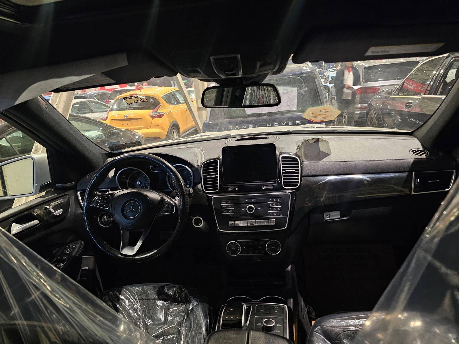 2017 MERCEDES BENZ GLS 450 — 127460 Miles — Lot A923351 — Main - Marhaba Auctions Used Cars - Image 8