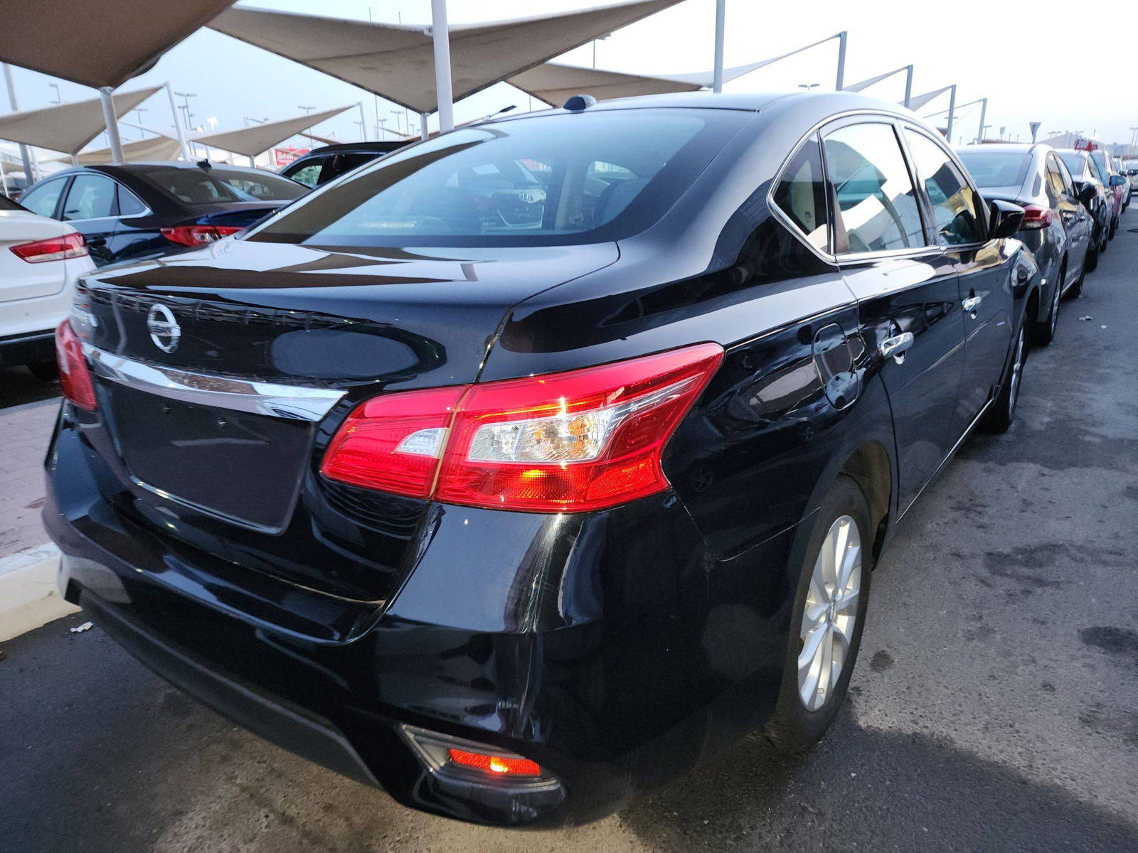 2018 NISSAN SENTRA — 55166 Miles — Lot 73304643 - Marhaba Auctions Used Cars - Image 4