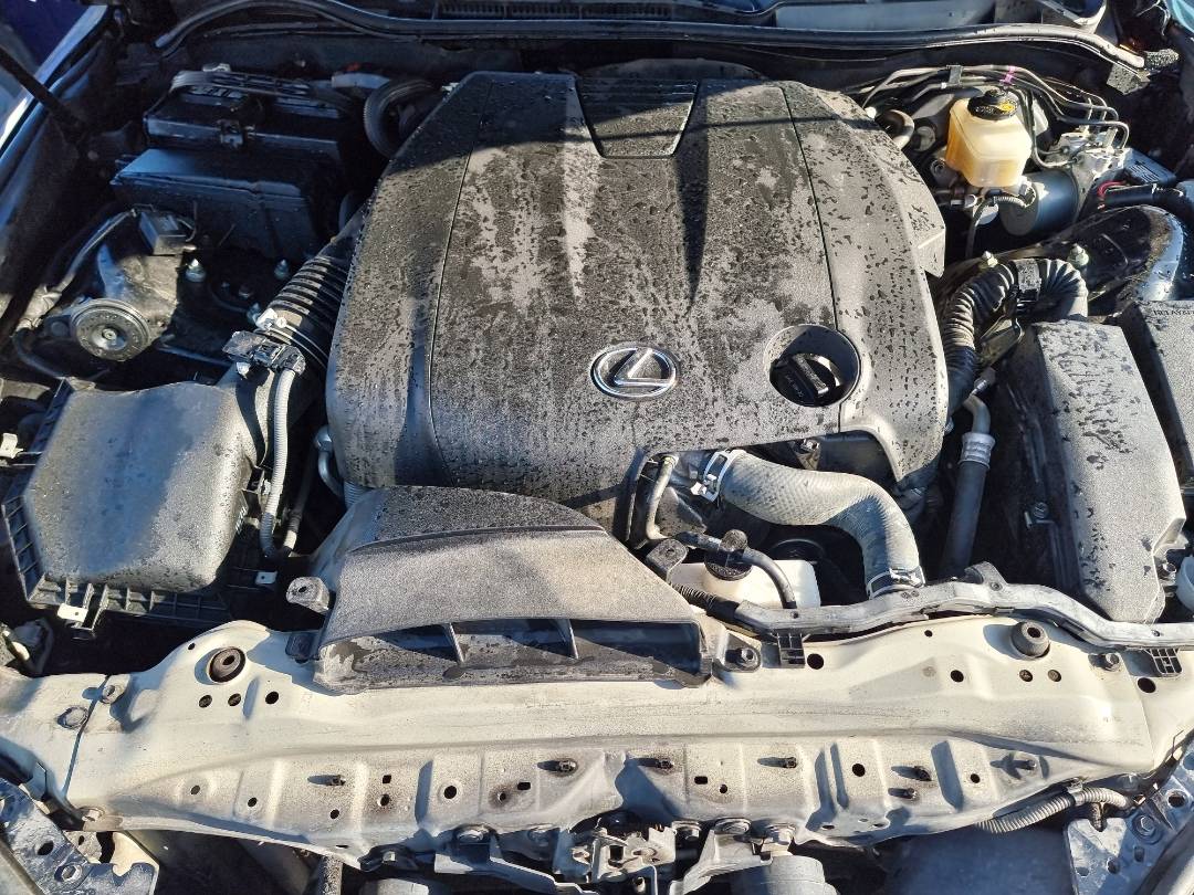 2015 LEXUS IS 250 — 171200 Miles — Lot 5077837 — Souq - Marhaba Auctions Used Cars - Image 11