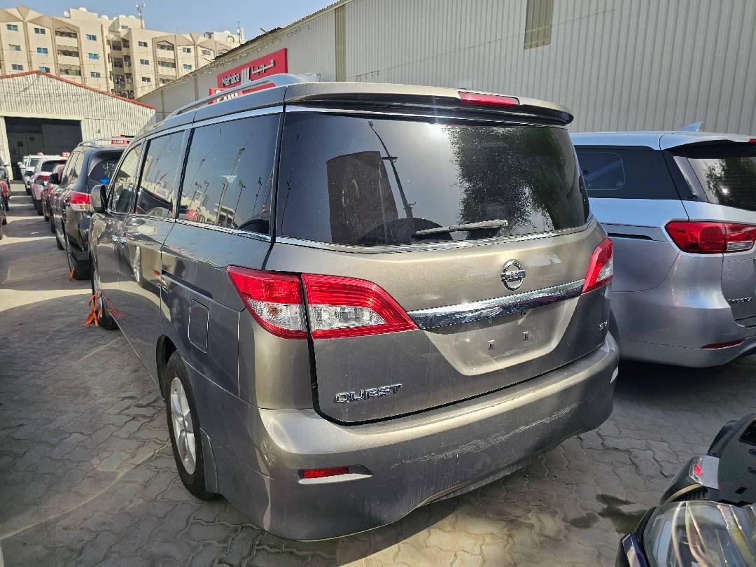 NISSAN QUEST