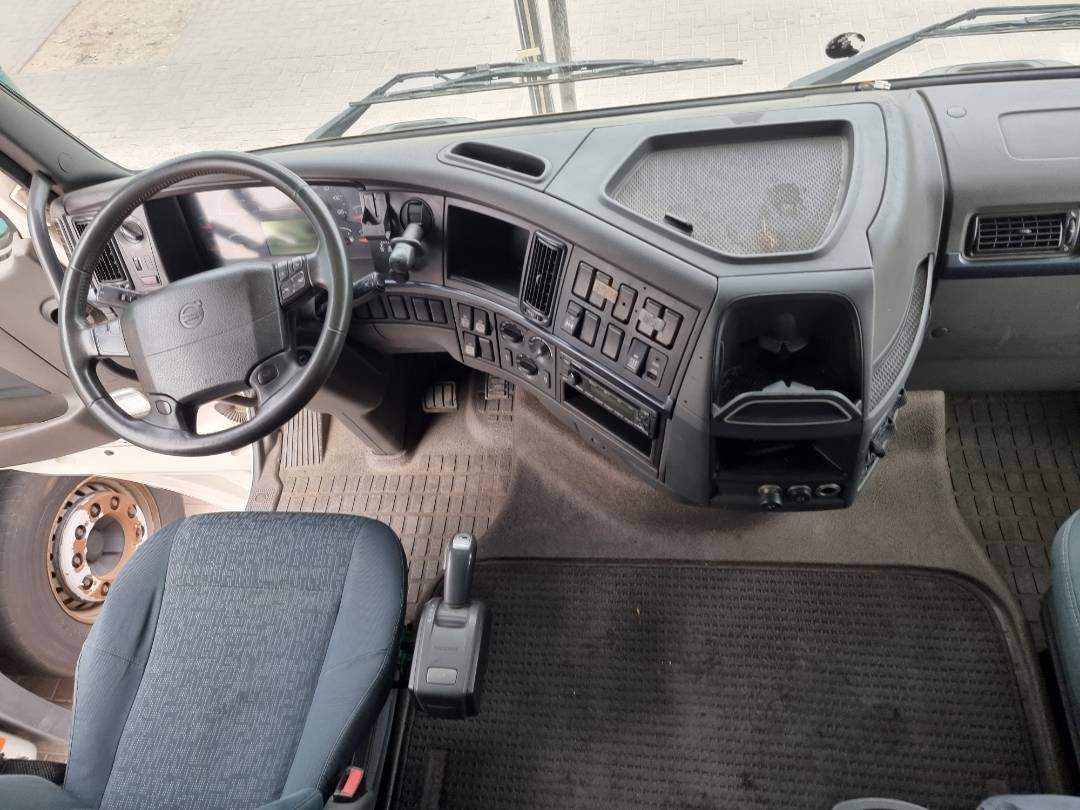 2012 VOLVO FH-Series — 720121 KM — Lot 626193 — Ind. 12 - Marhaba Auctions Used Cars - Image 8