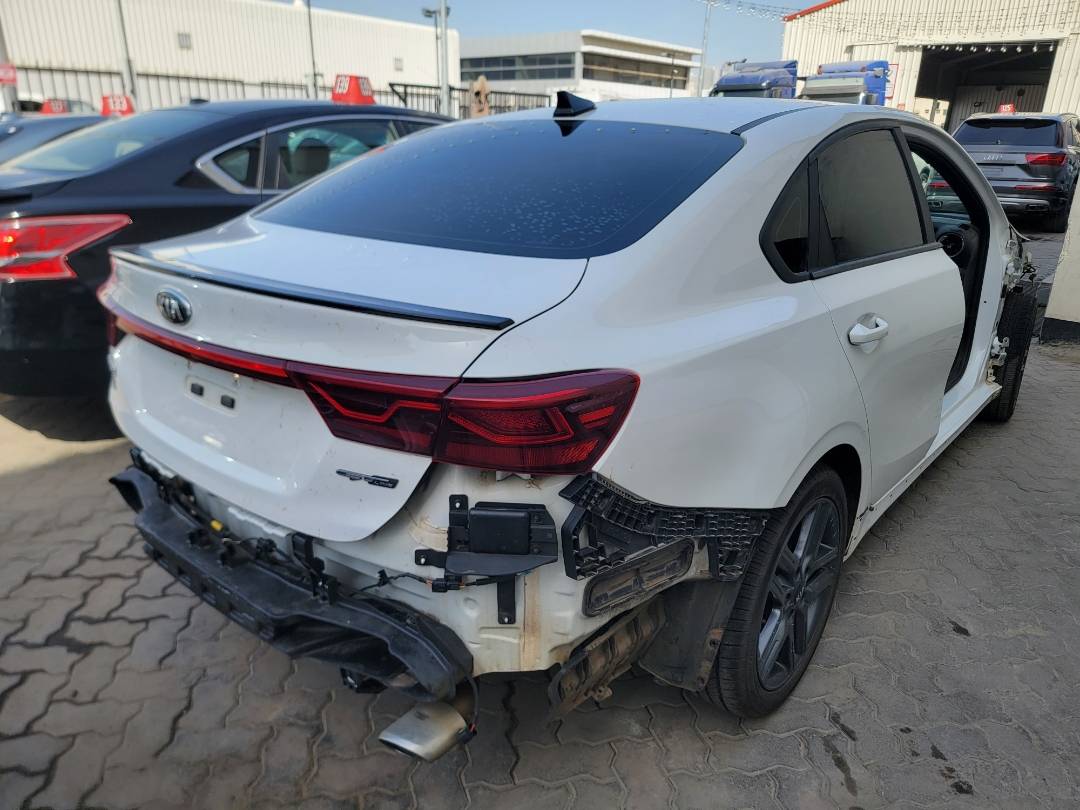 2020 KIA FORTE — 89432 Miles — Lot E213969 - Marhaba Auctions Used Cars - Image 3