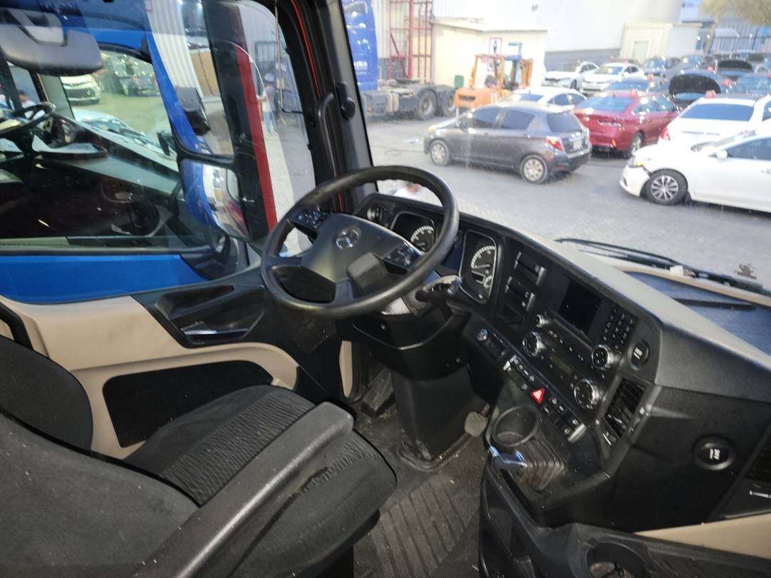 2015 MERCEDES BENZ ACTROS — 890134 KM — Lot 924728 — Main - Marhaba Auctions Used Cars - Image 10