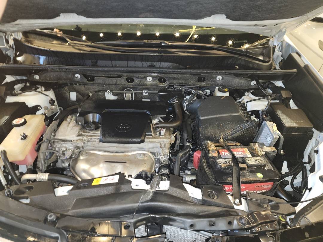 2018 TOYOTA RAV4 — 51589 Miles — Lot 68467173 - Marhaba Auctions Used Cars - Image 7