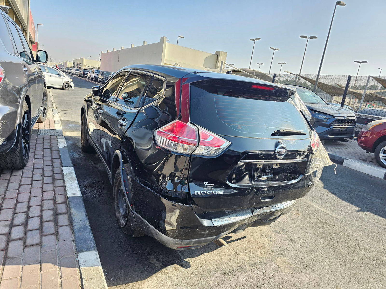 NISSAN ROGUE 2015 - Marhaba Auction Used Cars - Image 5
