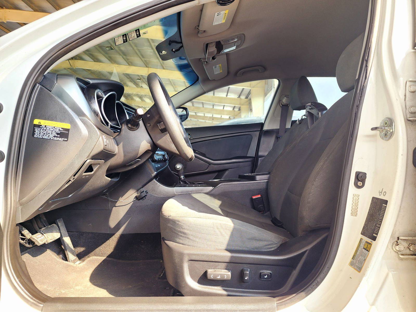 2015 KIA OPTIMA — 122055 Miles — Lot 38231623 — Souq - Marhaba Auctions Used Cars - Image 8