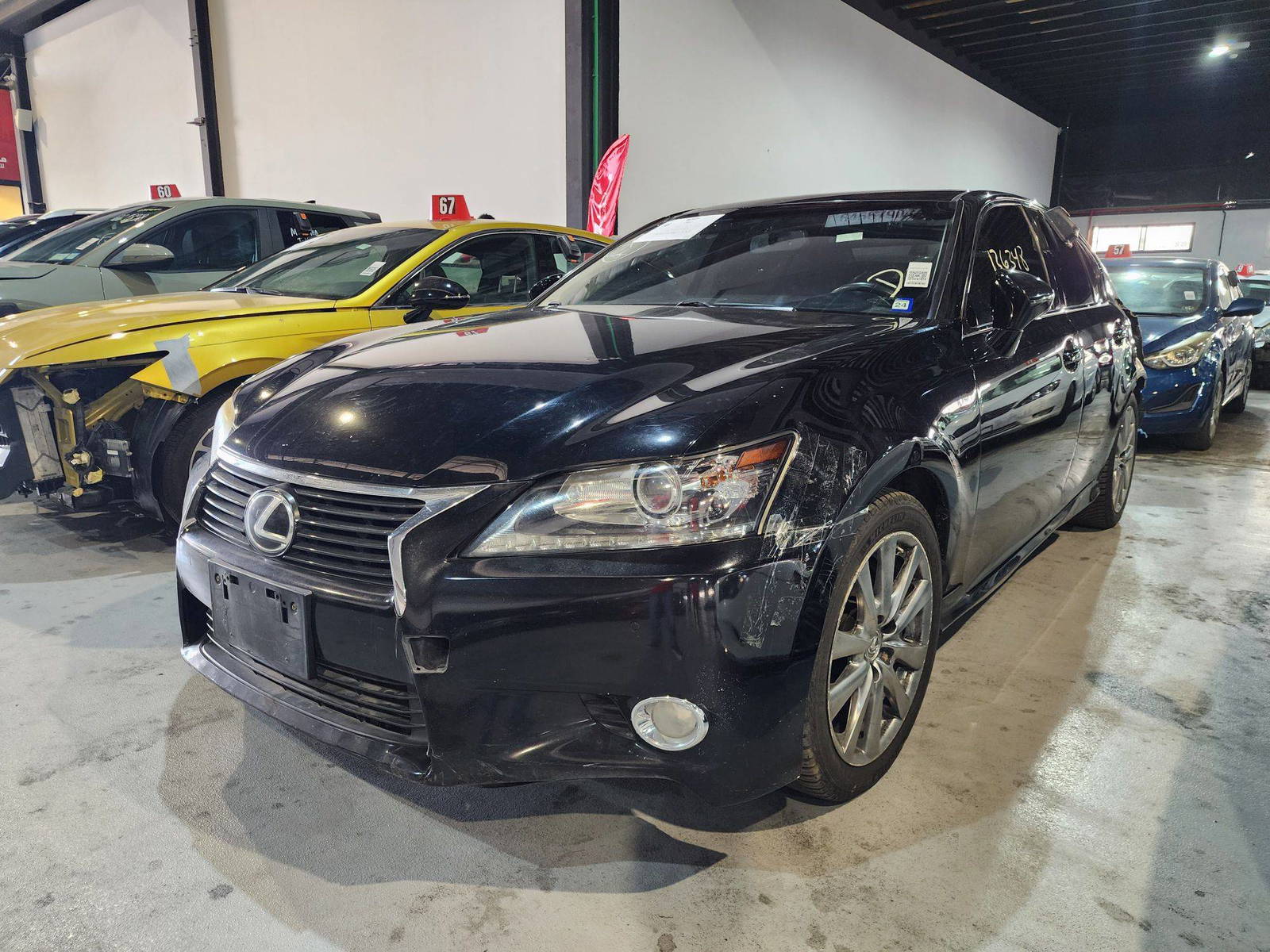 2015 LEXUS GS 350 — 136348 Miles — Lot 000413 — Souq - Marhaba Auctions Used Cars - Image 4