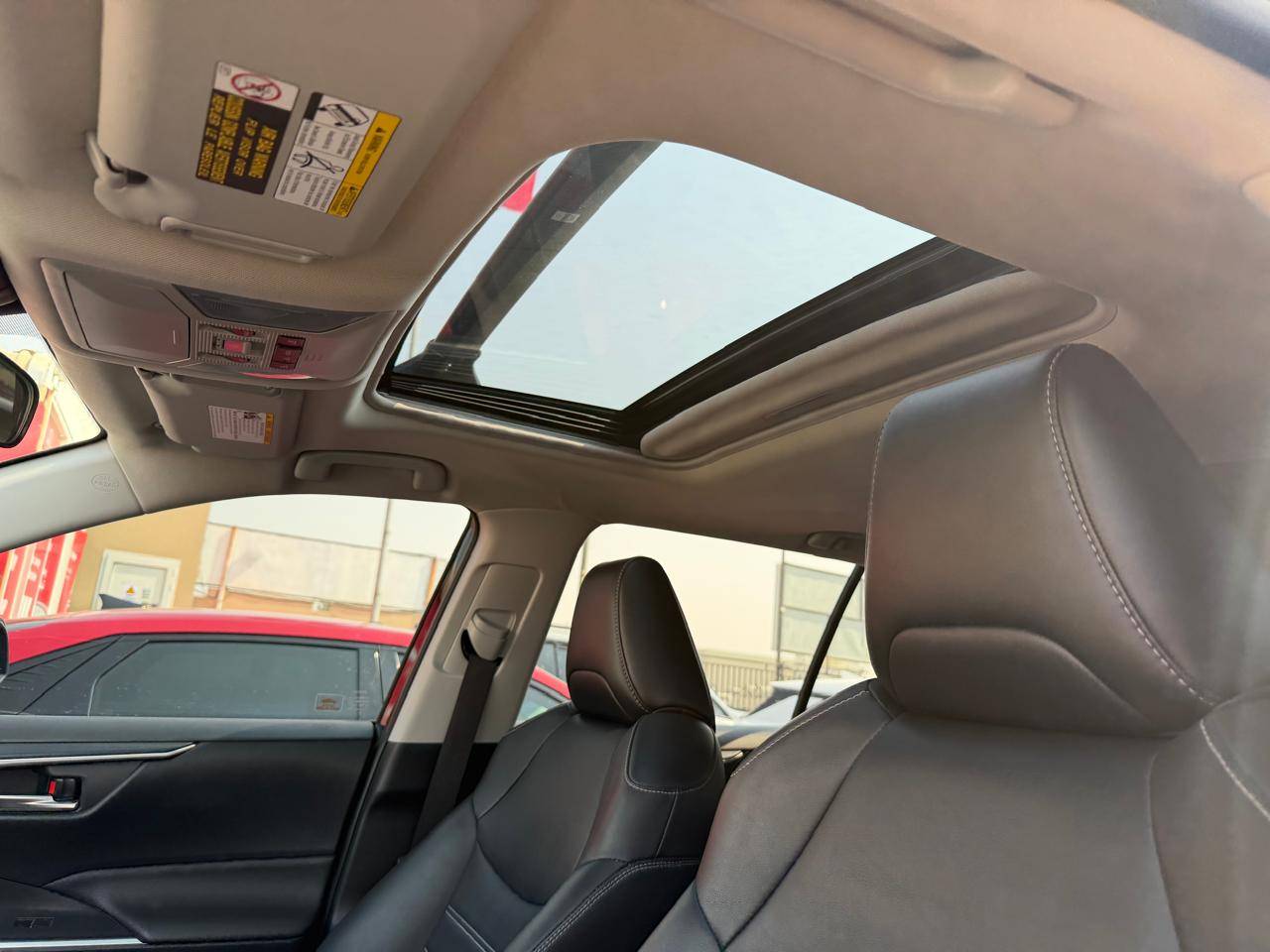 2020 TOYOTA RAV4 — Lot LD526813 - Marhaba Auctions Used Cars - Image 5