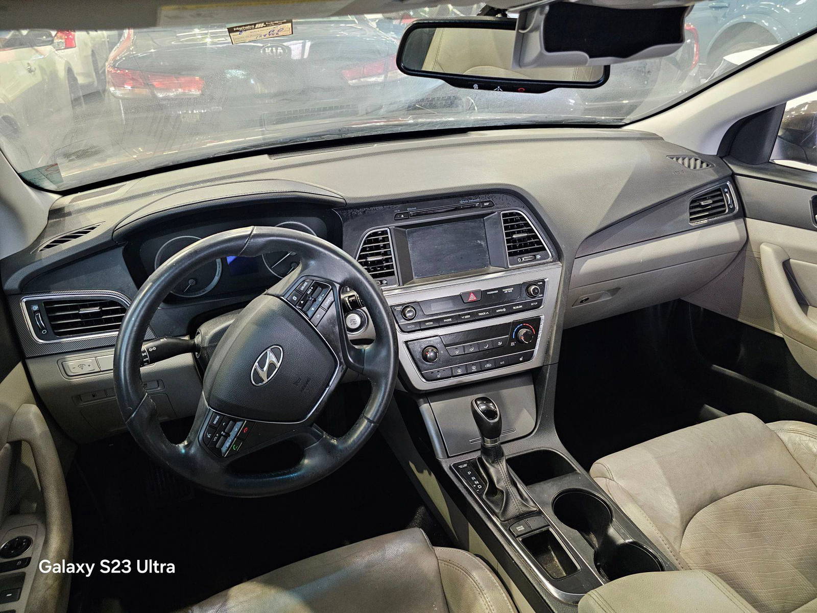 HYUNDAI SONATA 2017 - Marhaba Auction Used Cars - Image 8