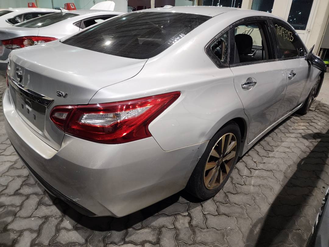 2017 NISSAN ALTIMA — 18342 Miles — Lot 70793013 - Marhaba Auctions Used Cars - Image 9