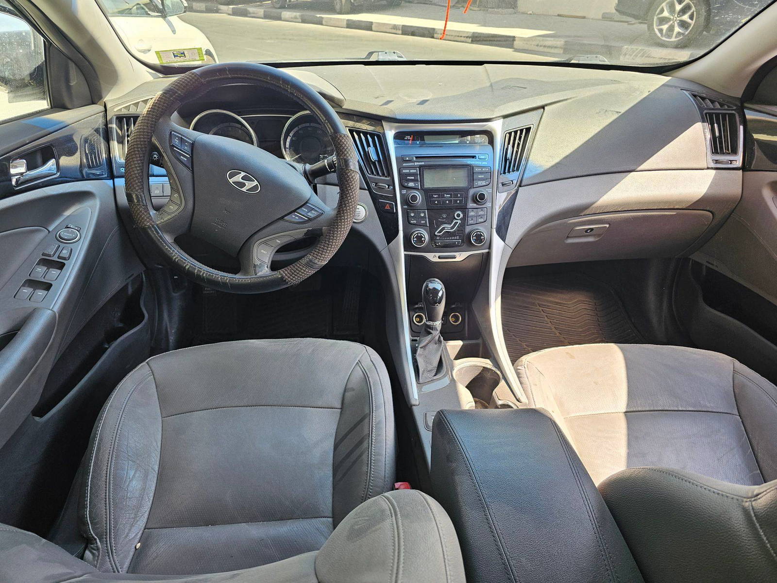 2012 HYUNDAI SONATA — 123666 Miles — Lot CH498997 — Souq - Marhaba Auctions Used Cars - Image 8