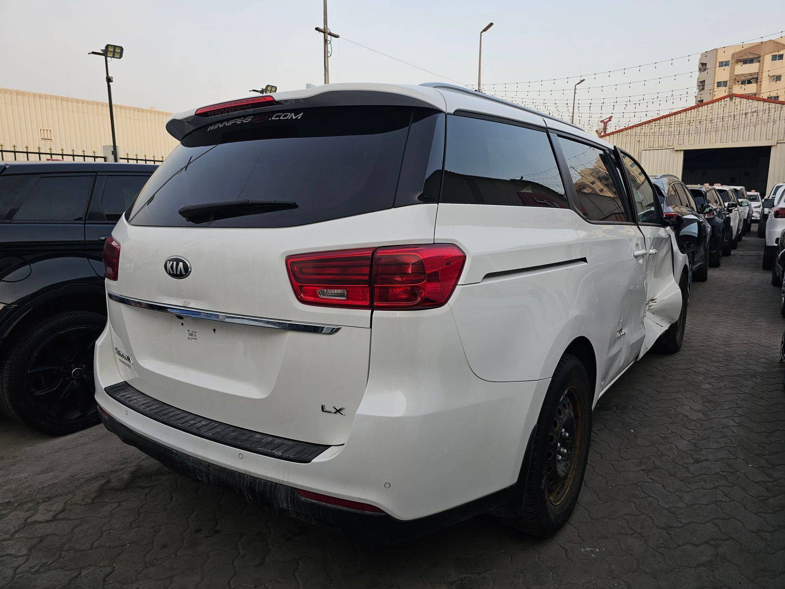 Kia Sedona 2020 view 2