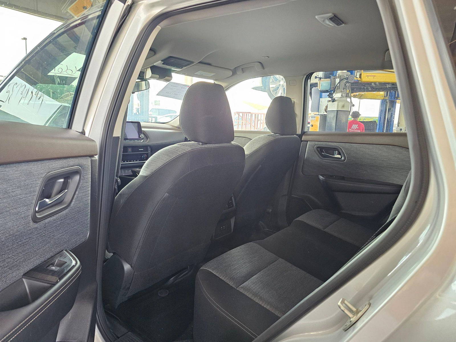 NISSAN ROGUE 2023 - Marhaba Auction Used Cars - Image 6