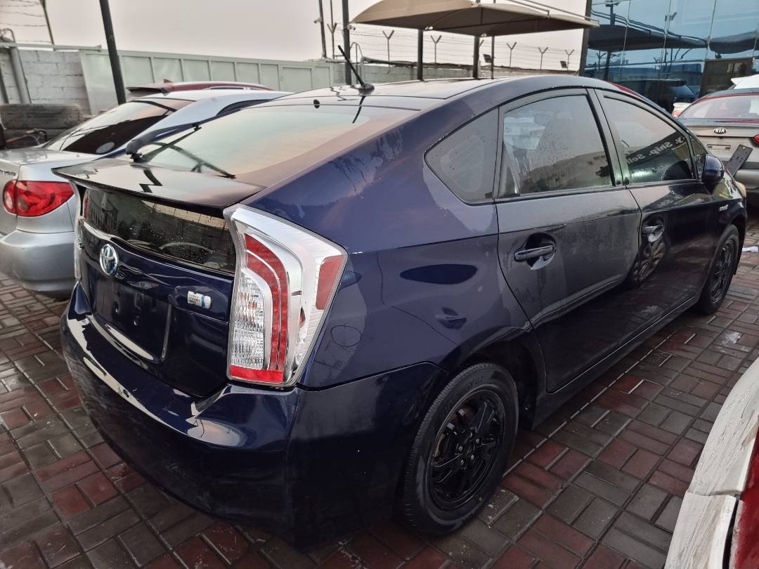 TOYOTA PRIUS 2012 - Marhaba Auction Used Cars - Image 4