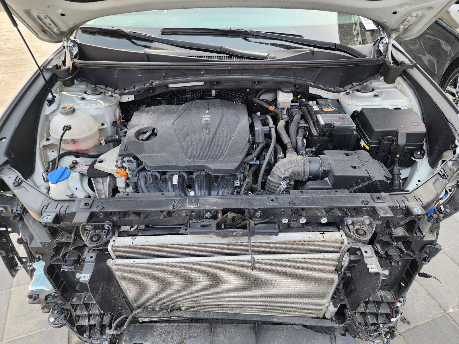 2022 HYUNDAI TUCSON — 29738 KM — Lot 42902805 — Souq - Marhaba Auctions Used Cars - Image 14