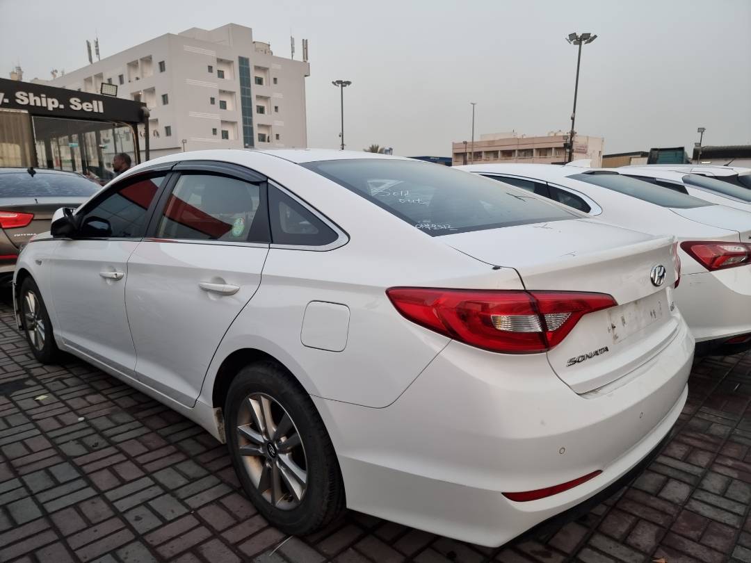HYUNDAI SONATA 2016 - Marhaba Auction Used Cars - Image 5
