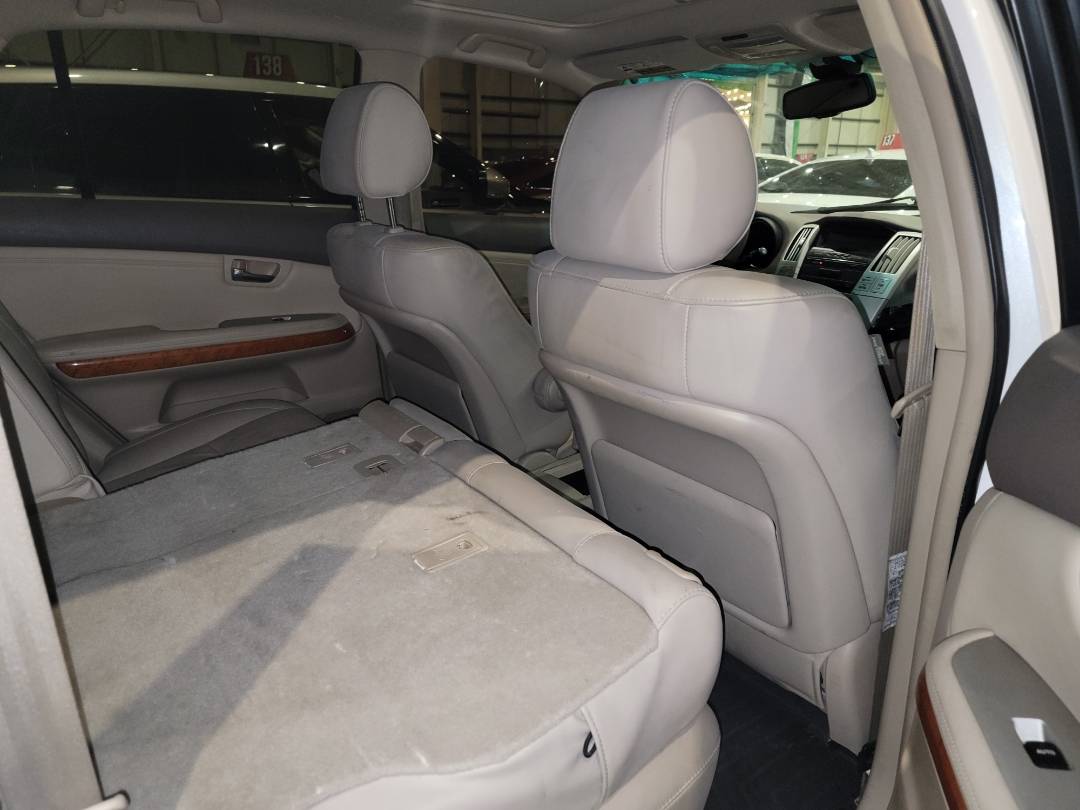 2008 LEXUS RX 350 — 224592 Miles — Lot 074257 - Marhaba Auctions Used Cars - Image 5