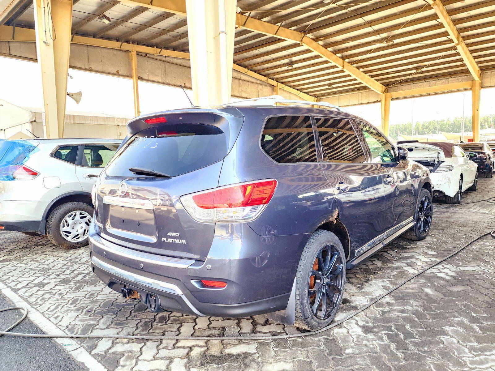 2014 NISSAN PATHFINDER — 193553 Miles — Lot 65864704 — Souq - Marhaba Auctions Used Cars - Image 3