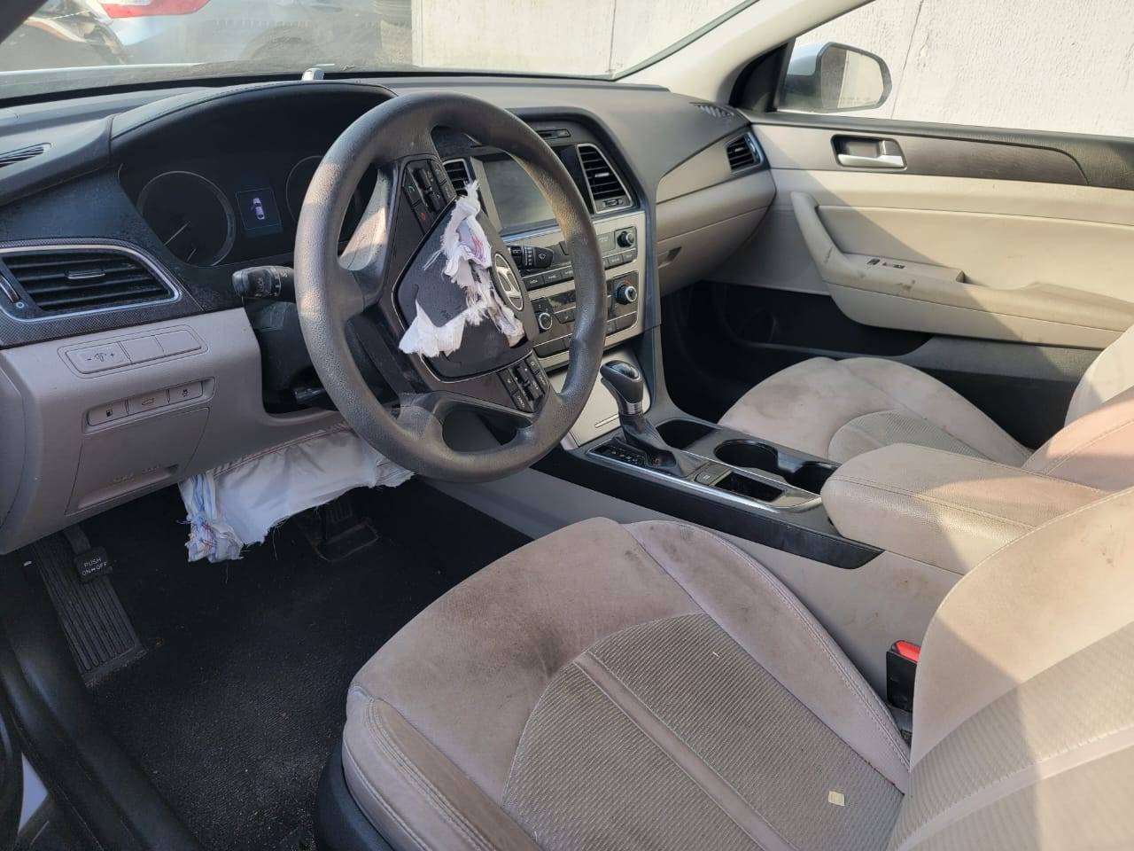 2016 HYUNDAI SONATA — 81156 Miles — Lot GH295645 — Main - Marhaba Auctions Used Cars - Image 7