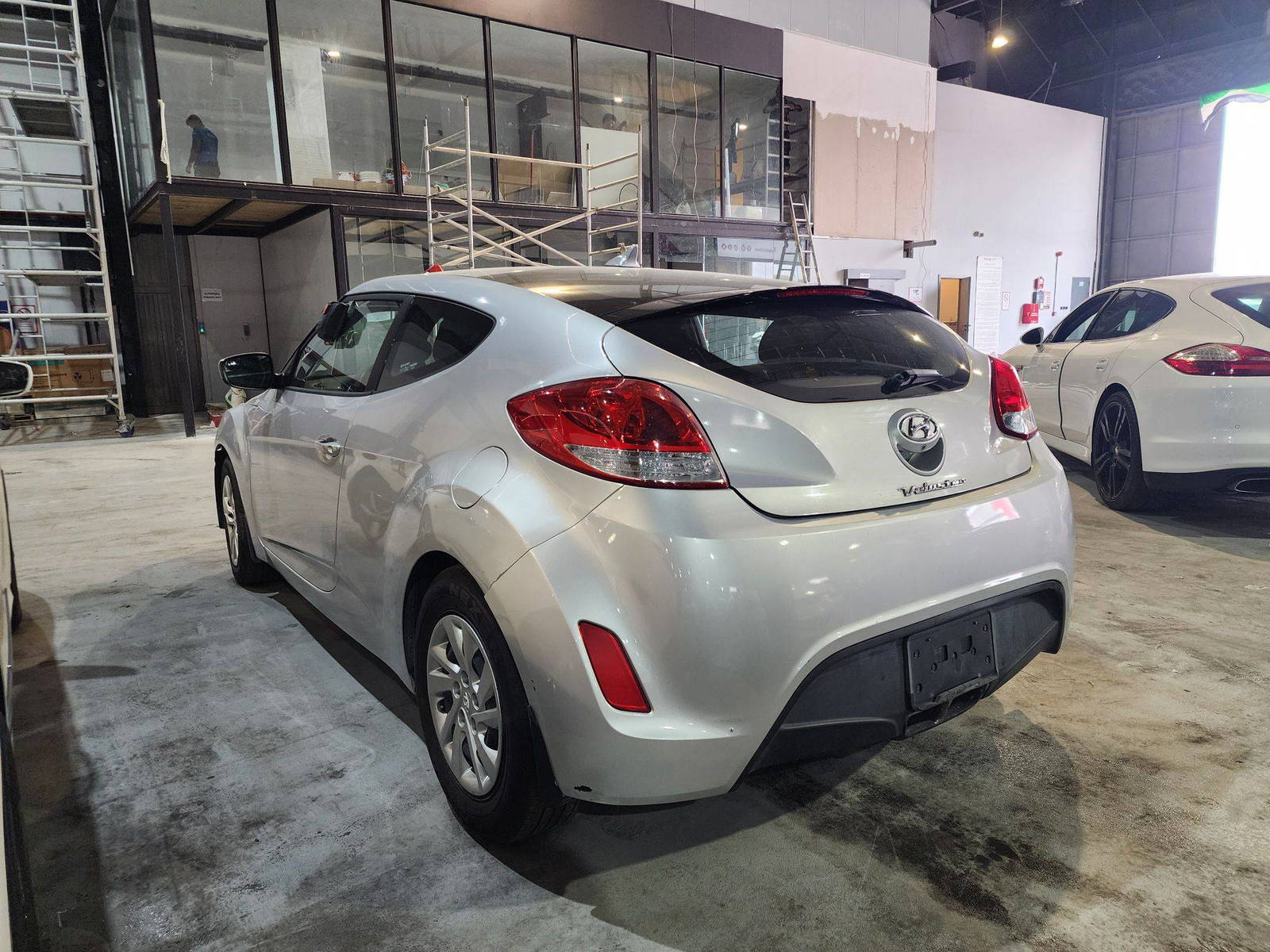 2016 HYUNDAI VELOSTER — 78966 Miles — Lot 79377 — Al Quoz - Marhaba Auctions Used Cars - Image 5