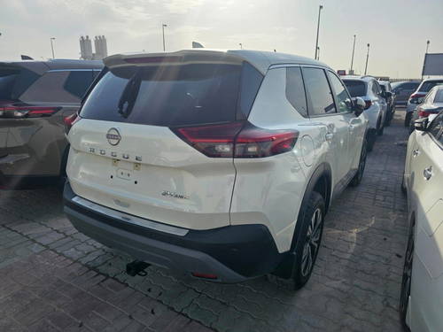 NISSAN ROGUE