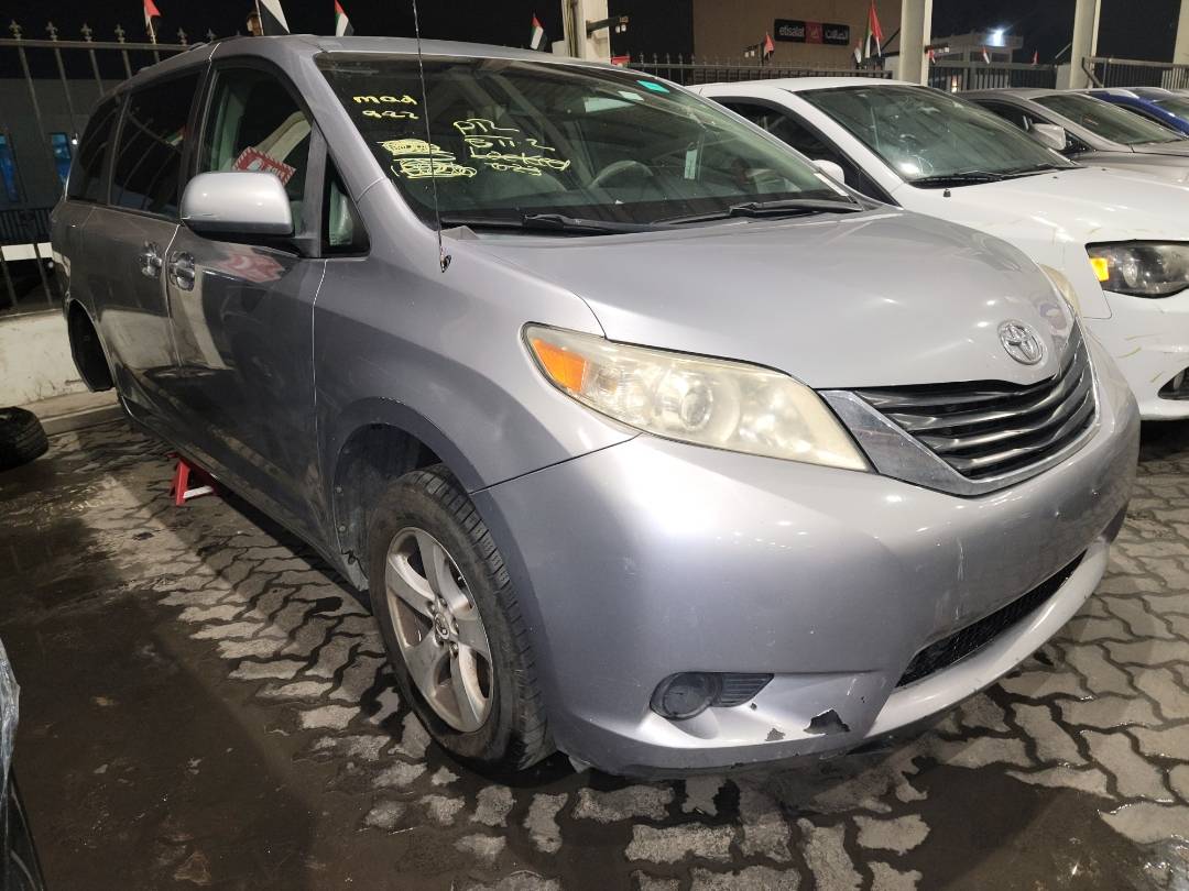 2011 TOYOTA SIENNA — 199039 Miles — Lot 37652239 - Marhaba Auctions Used Cars - Image 7