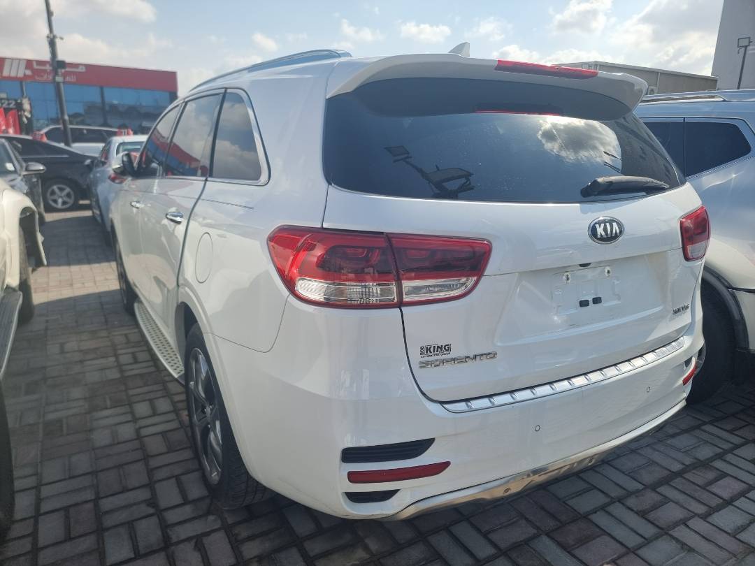 2017 KIA SORENTO — 213883 Miles — Lot G317021 — Ind. 12 - Marhaba Auctions Used Cars - Image 3