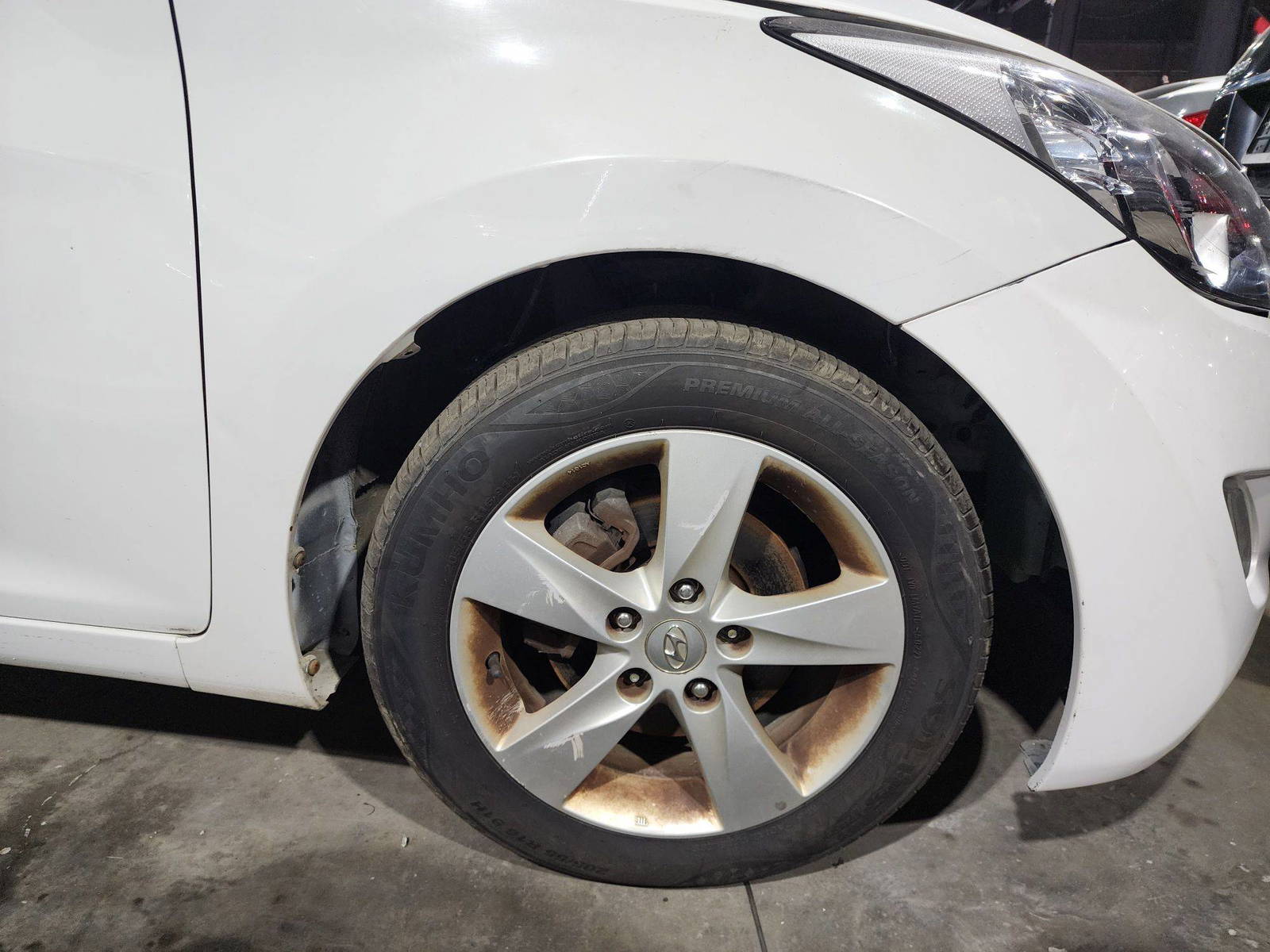 2011 HYUNDAI AVANTE — 121941 KM — Lot 092918 — Main - Marhaba Auctions Used Cars - Image 12