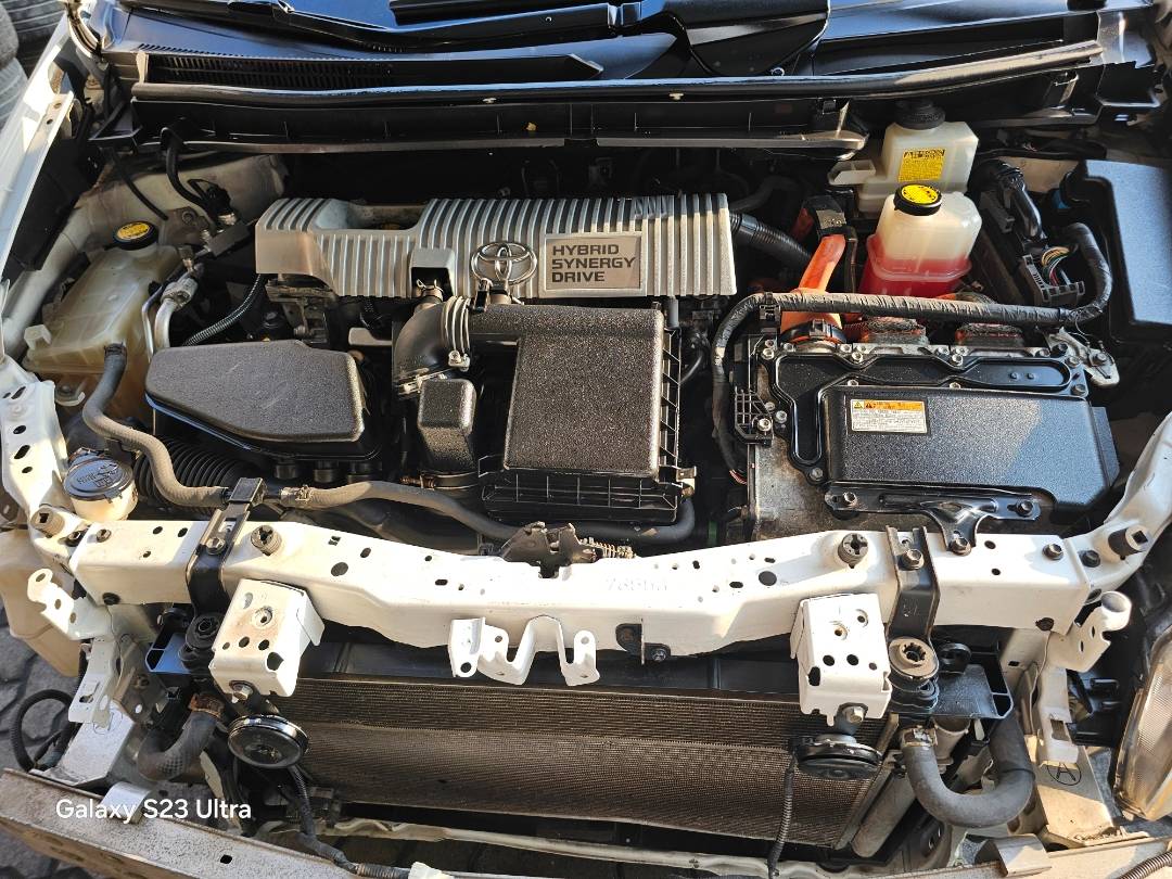 2015 TOYOTA PRIUS — 192544 Miles — Lot 67074355 — Main - Marhaba Auctions Used Cars - Image 9